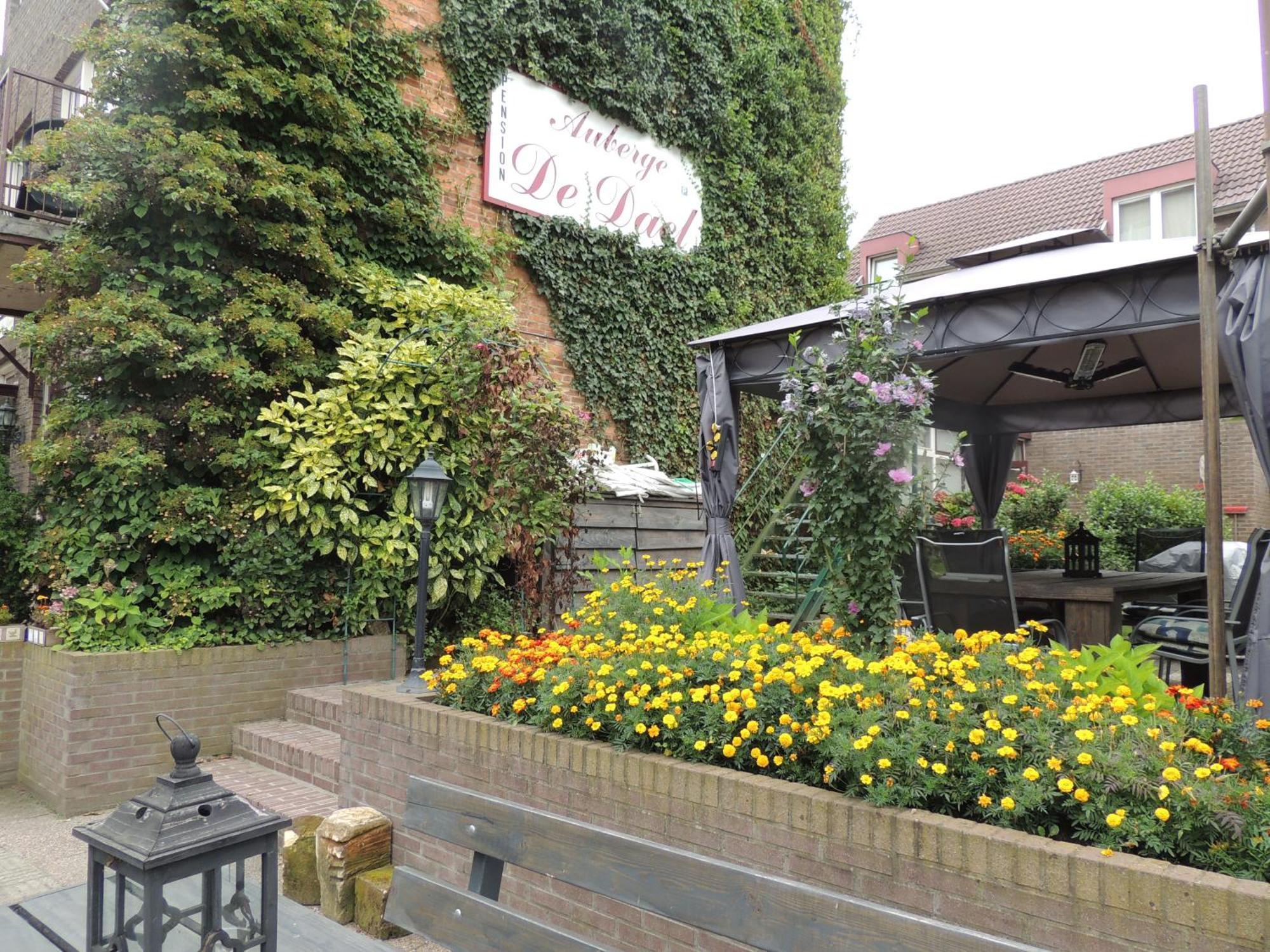 Pension Auberge De Dael Valkenburg aan de Geul Eksteriør bilde
